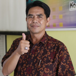 Drs. I Gusti Made Raisutha Aryana, M.Pd